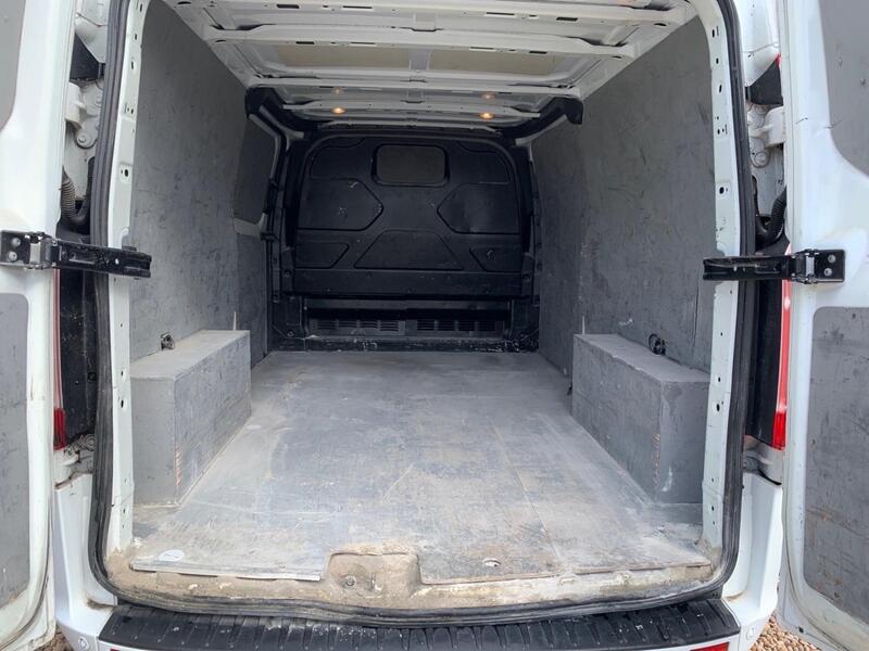 FORD TRANSIT CUSTOM
