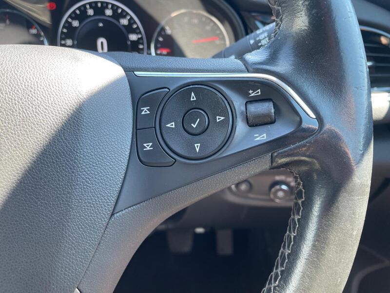 VAUXHALL INSIGNIA